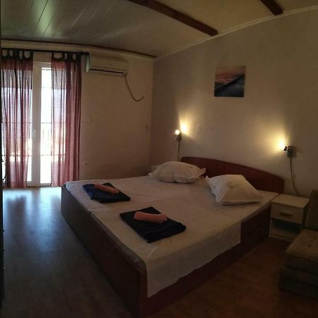 Apartman Rodic Omis Exterior photo