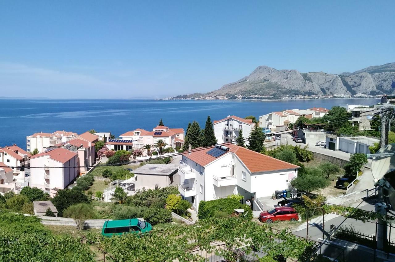 Apartman Rodic Omis Exterior photo